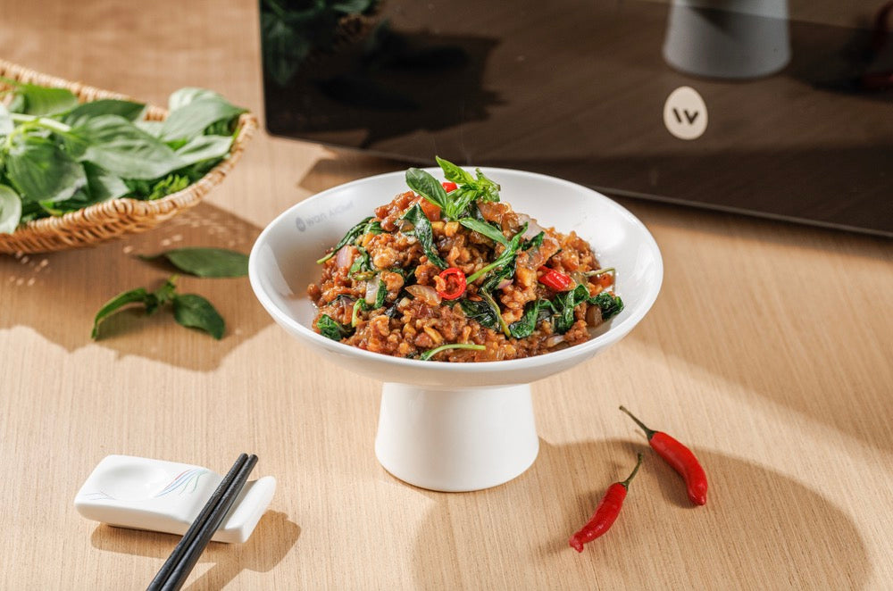 Basil Stir-fried Ground Pork